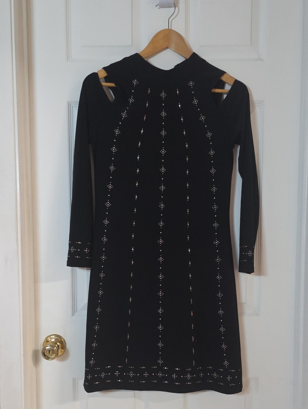 White House Black Market Black Long-Sleeve Cutout Shoulders Knit Dress Size XS
